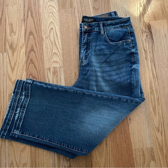Judy Blue High Rise Wide Leg Medium Wash Blue Jeans 11/30 - Picture 3 of 8